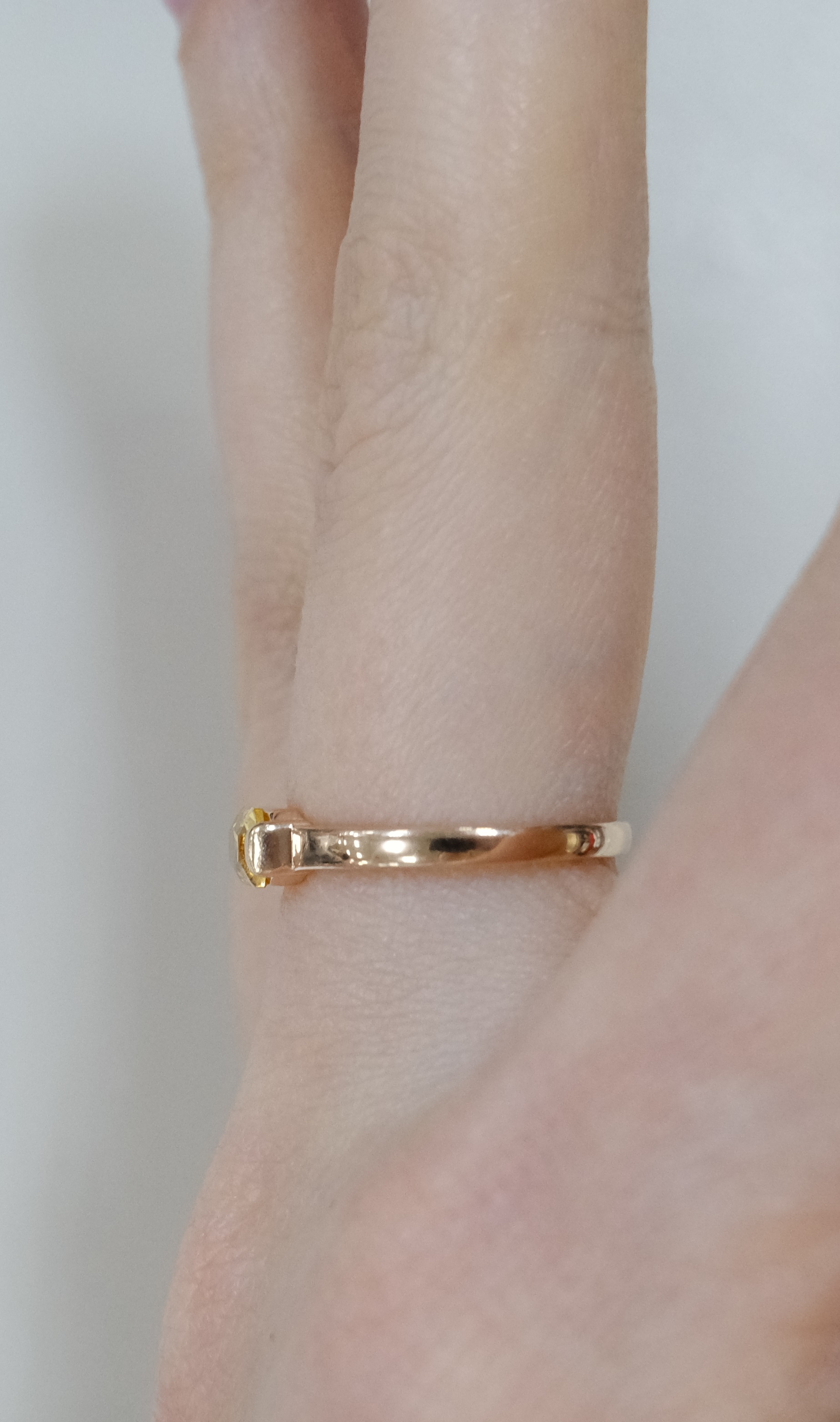 Серебряное кольцо с цитрином